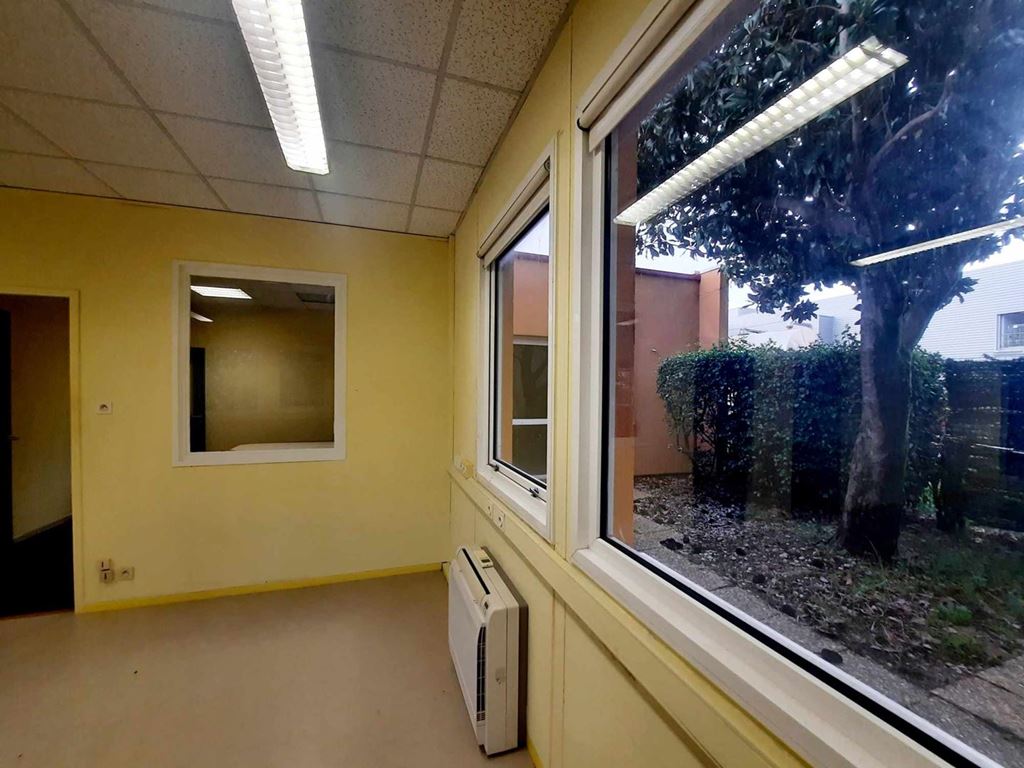 Bureaux AVIGNON (84000) AXTHON IMMOBILIER