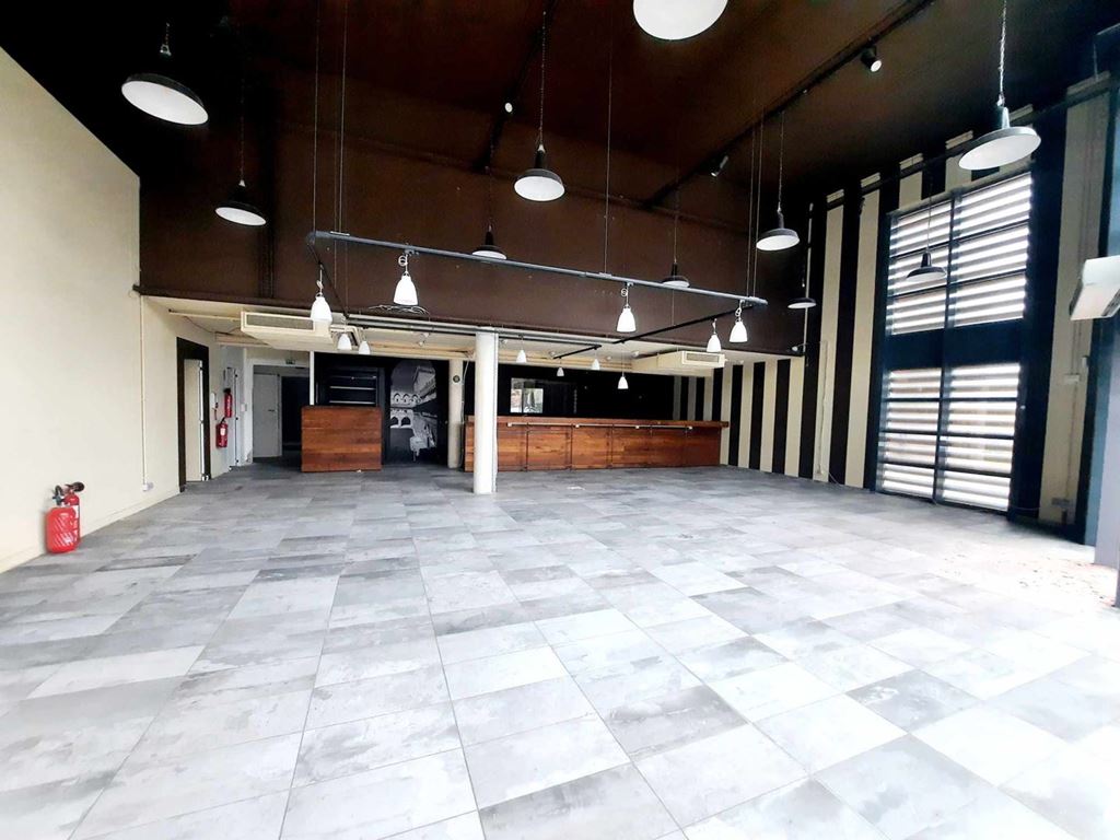 Bail commercial AVIGNON (84000) AXTHON IMMOBILIER