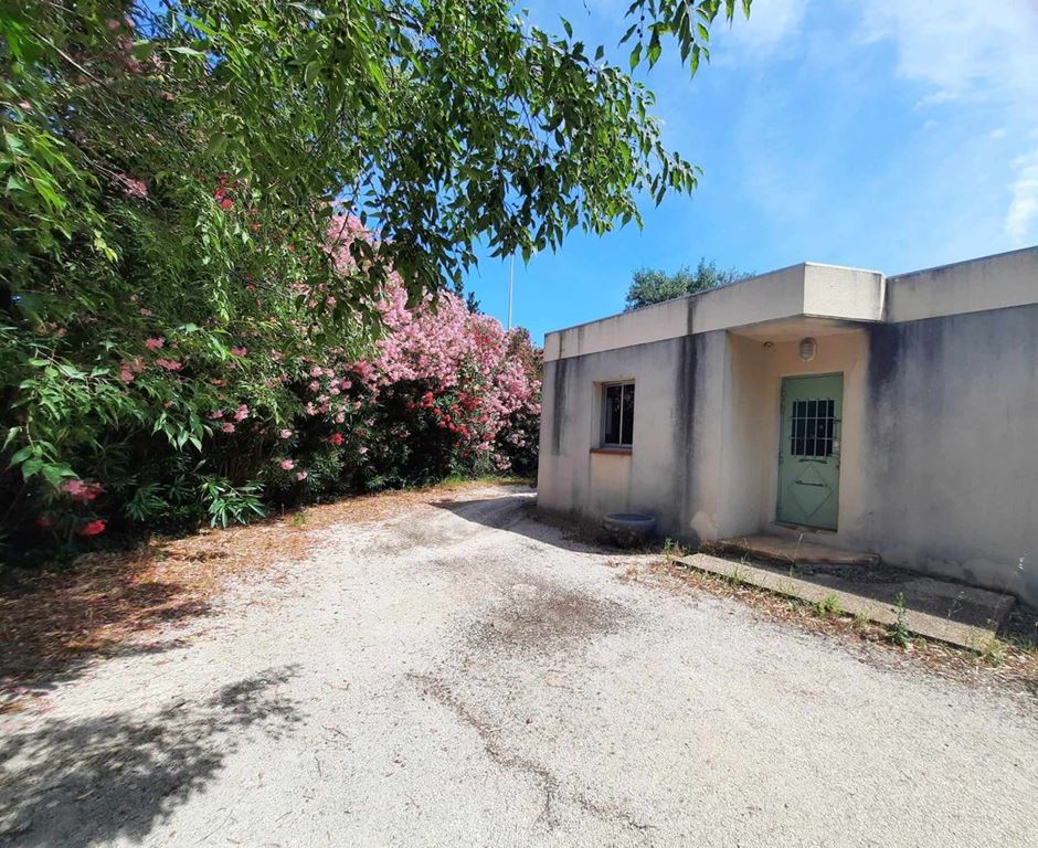 Local professionnel AVIGNON (84000) AXTHON IMMOBILIER