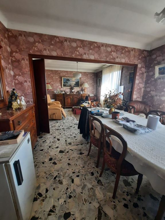 Local professionnel AVIGNON (84000) AXTHON IMMOBILIER
