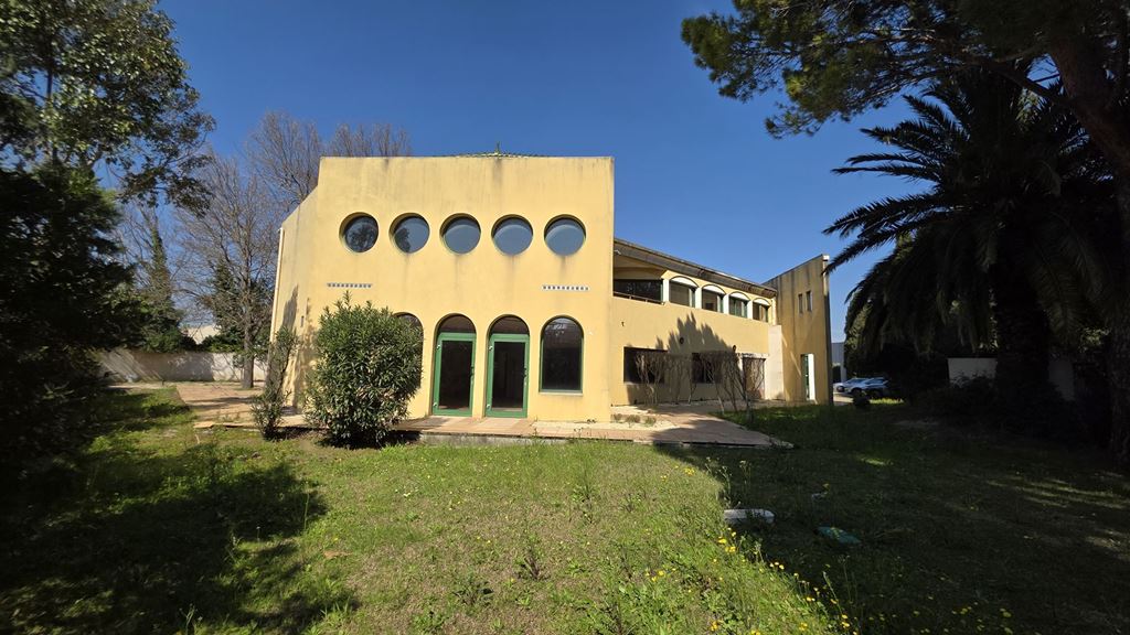 Local professionnel AVIGNON (84000) AXTHON IMMOBILIER