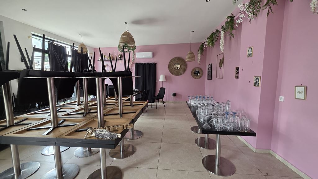 Local commercial L'ISLE SUR LA SORGUE (84800) AXTHON IMMOBILIER