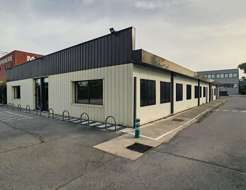 Local professionnel VITROLLES (13127) AXTHON IMMOBILIER