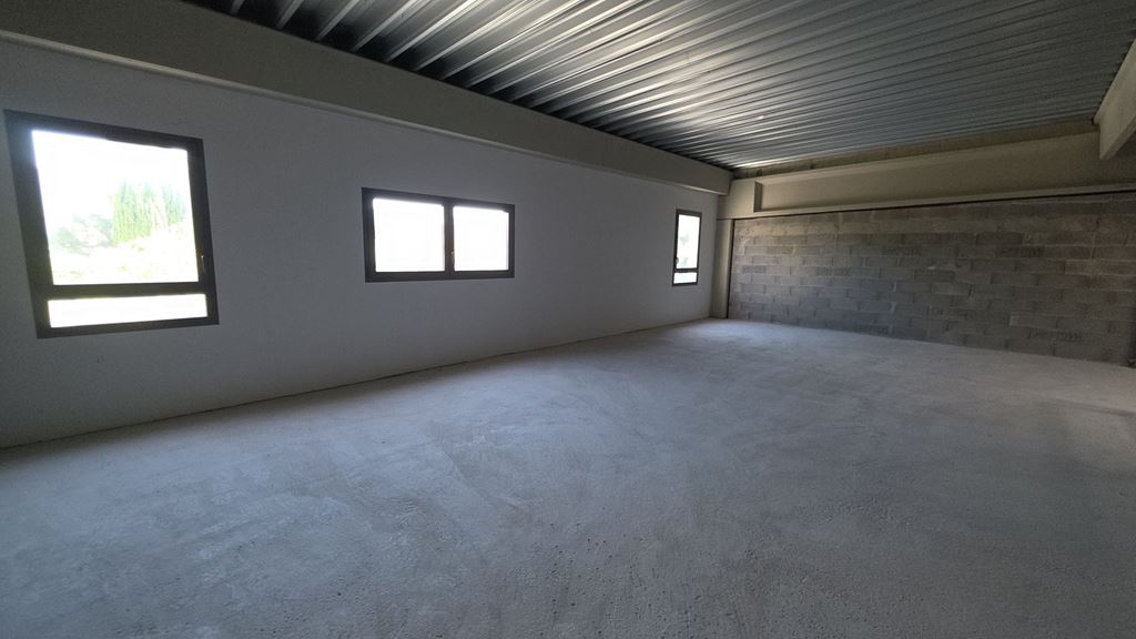 Local professionnel AIX EN PROVENCE (13100) AXTHON IMMOBILIER