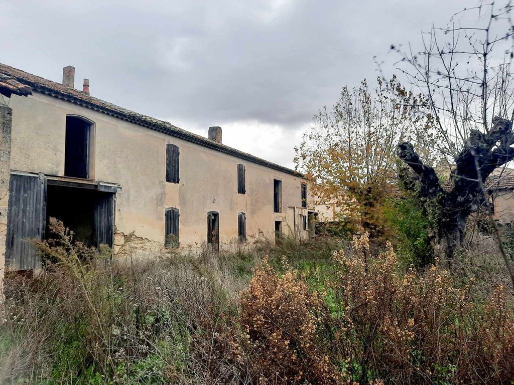 Local professionnel CAMARET SUR AIGUES (84850) AXTHON IMMOBILIER